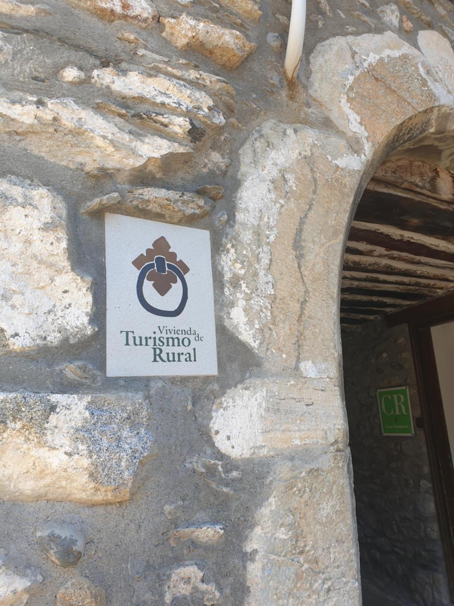 Casa De La Marmota Villa Eriste Exterior photo